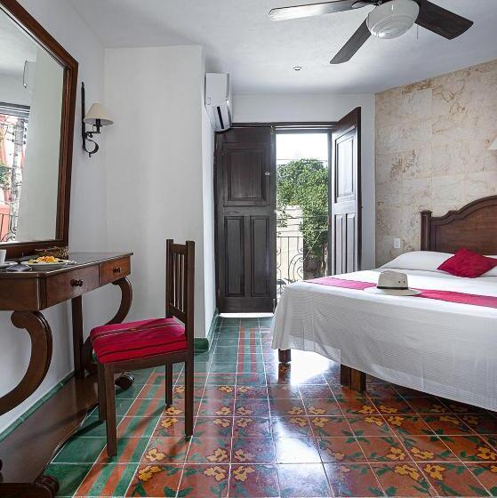 La Aurora Hotel Colonial