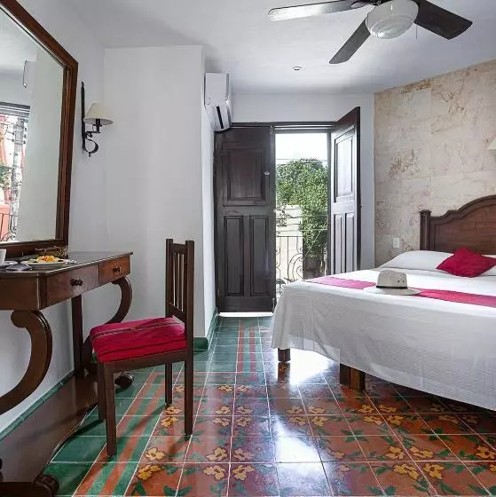 La Aurora Hotel Colonial