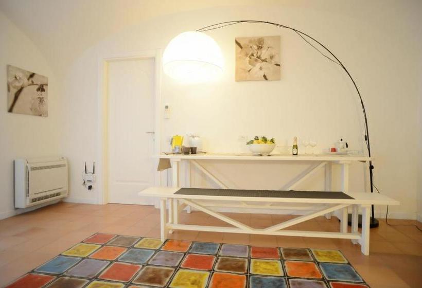 בית מלון כפרי La Casa Di Carla