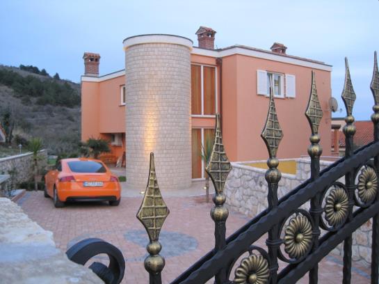 Отель Guest House Mare E Monti