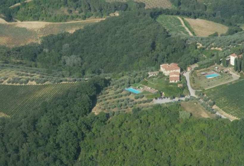 ホテル Podere Il Pino