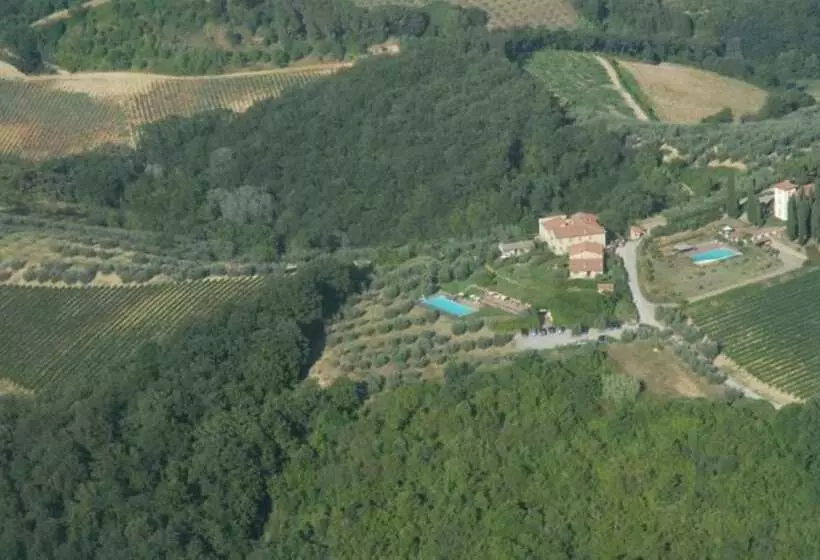 ホテル Podere Il Pino