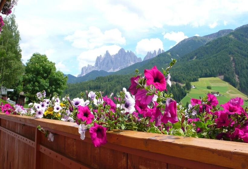 Отель Residence Töglhof