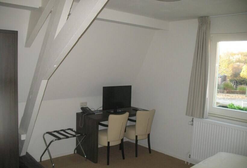 ホテル Restaurant Roerdalen