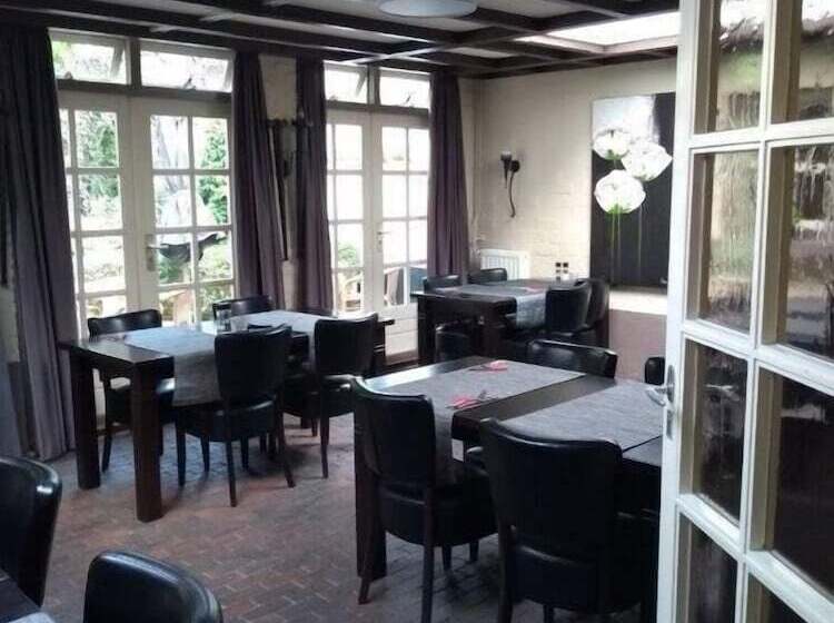 ホテル Restaurant Roerdalen