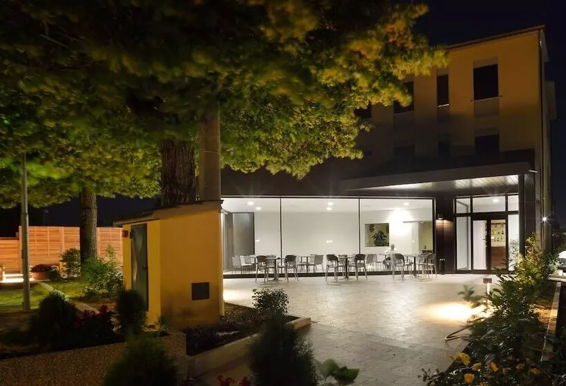Hotelli Ristorante Dante