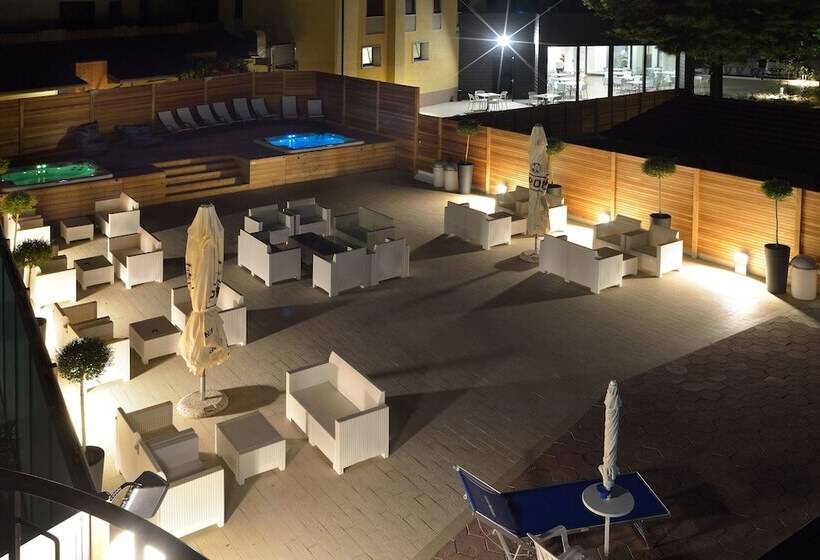 酒店 Ristorante Dante