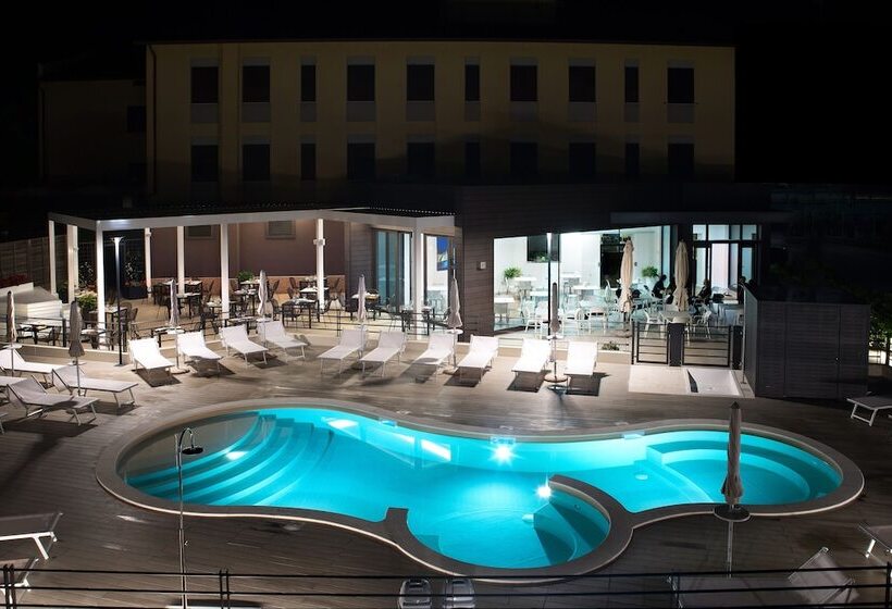 酒店 Ristorante Dante