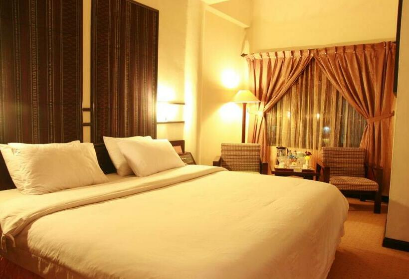 בית מלון כפרי Sibayak Internasional