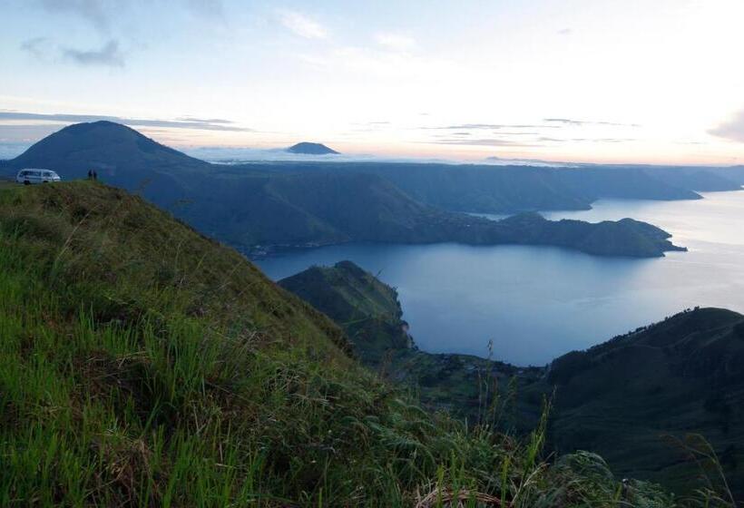 בית מלון כפרי Sibayak Internasional