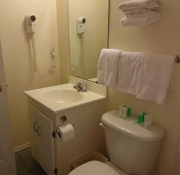 ホテル Squamish Budget Inn