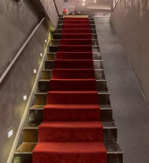 هتل Sultan Modern