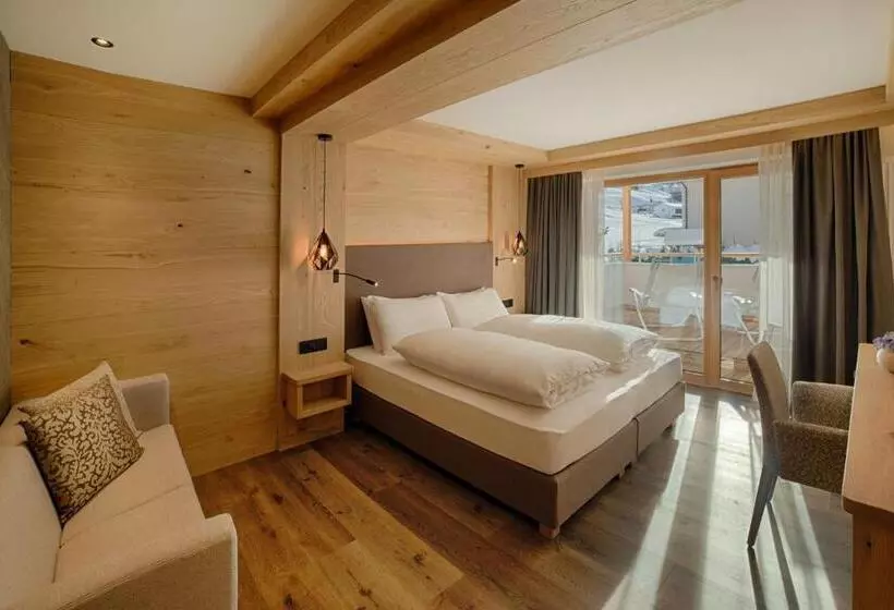 هتل Villa Eden