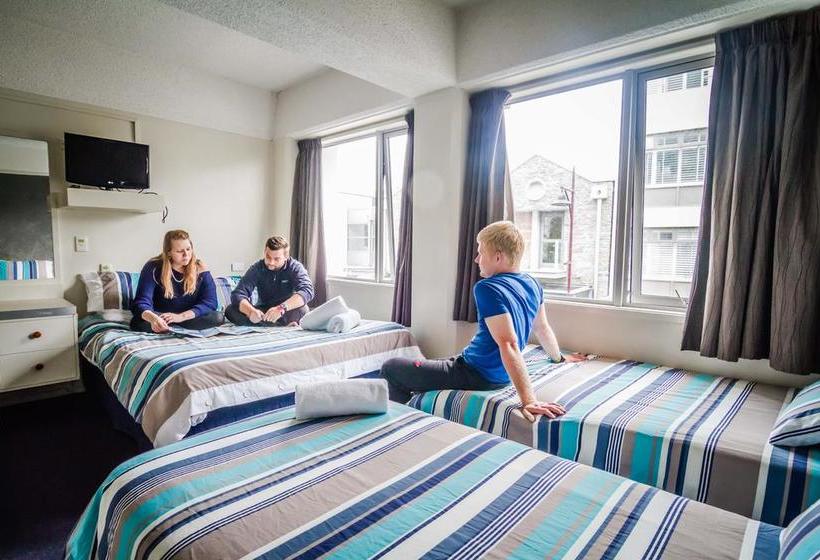 בית מלון כפרי Yha Queenstown Central