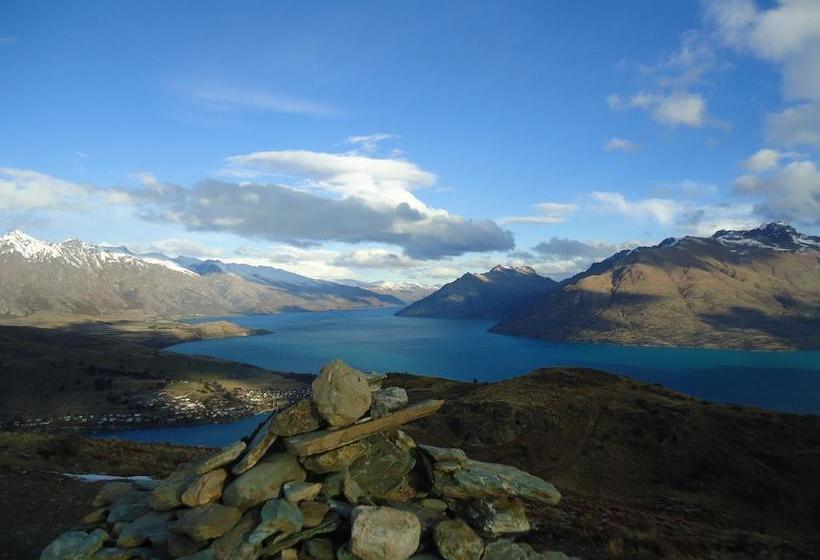 בית מלון כפרי Yha Queenstown Central