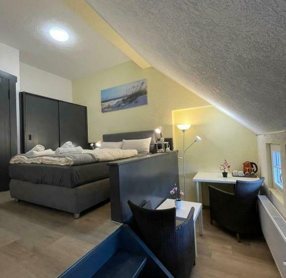 בית מלון כפרי Ammerländer Stuben