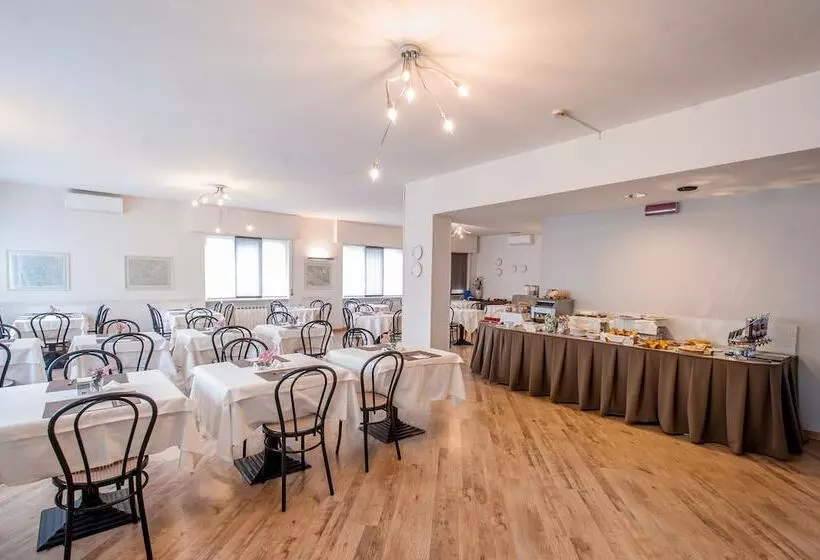 هتل Bacco Rooms And Breakfast