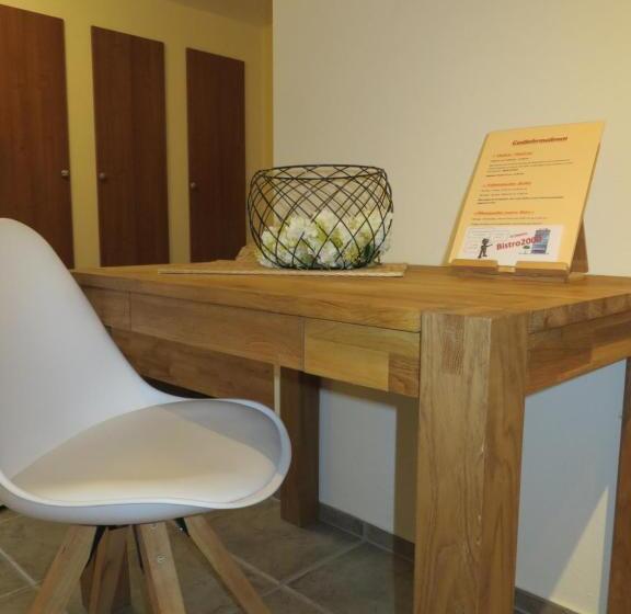 בית מלון כפרי Bistro Europa