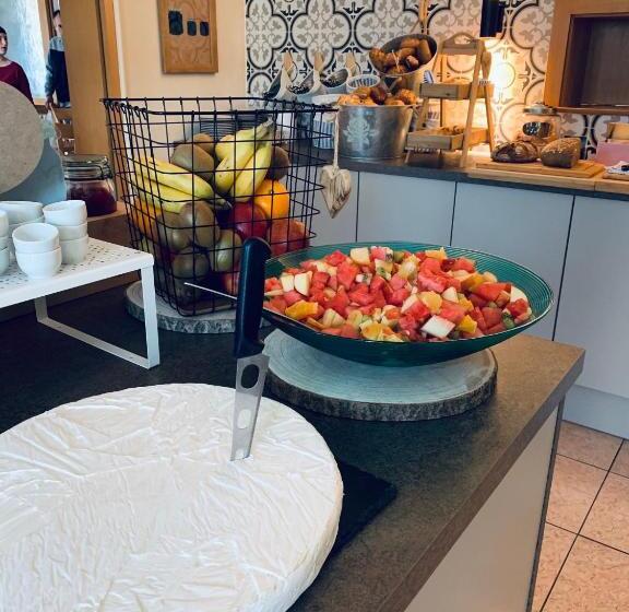 בית מלון כפרי Bistro Europa