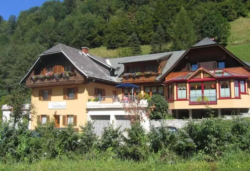 ホテル Pension Bräuhaus