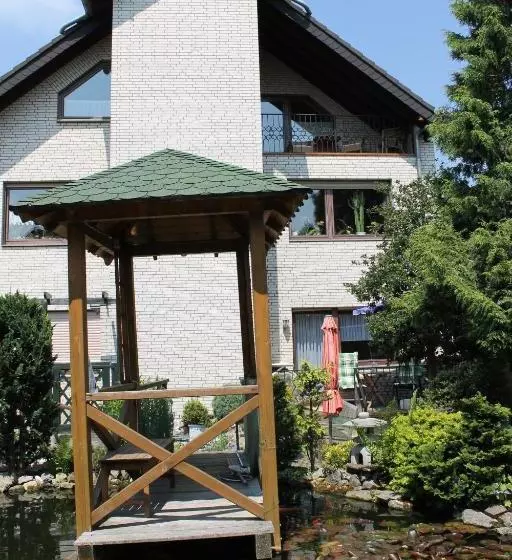 ホテル Em Gardestueffje Eifel Apartements
