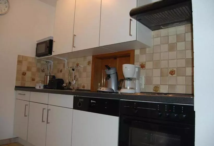 ホテル Em Gardestueffje Eifel Apartements