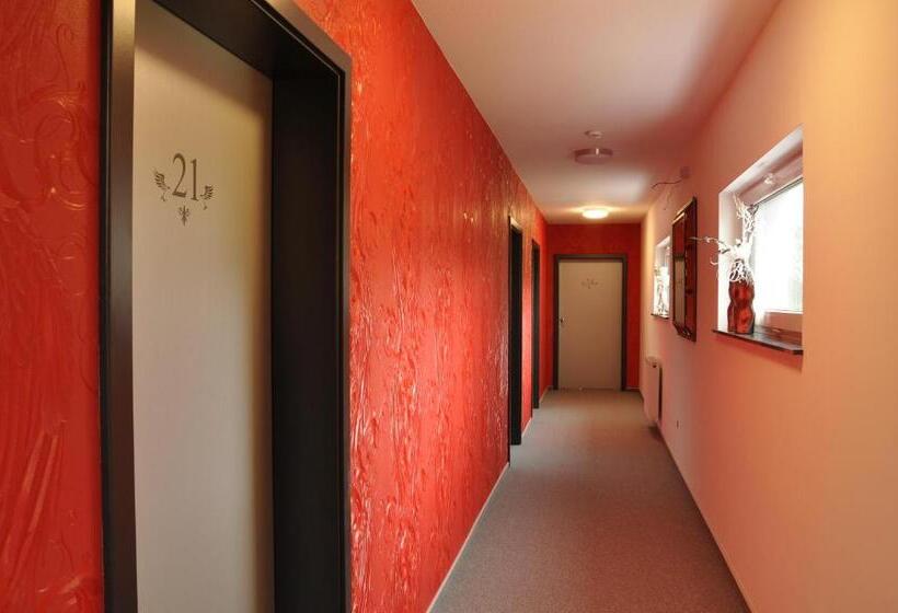 בית מלון כפרי Gästehaus Villa Casamia