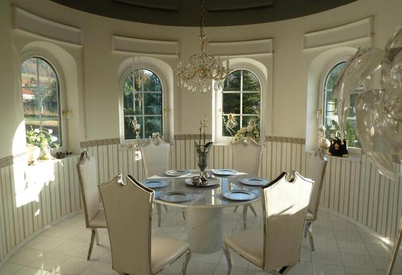 בית מלון כפרי Gästehaus Villa Casamia