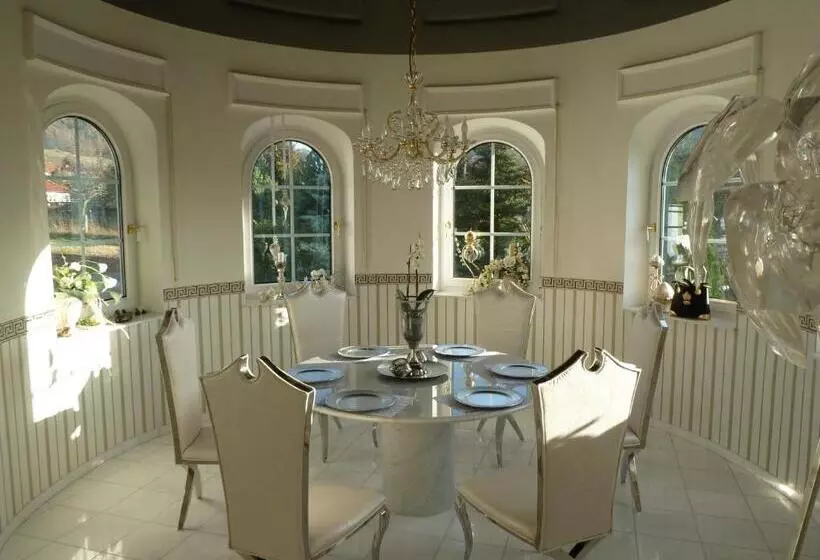 ホテル Gästehaus Villa Casamia