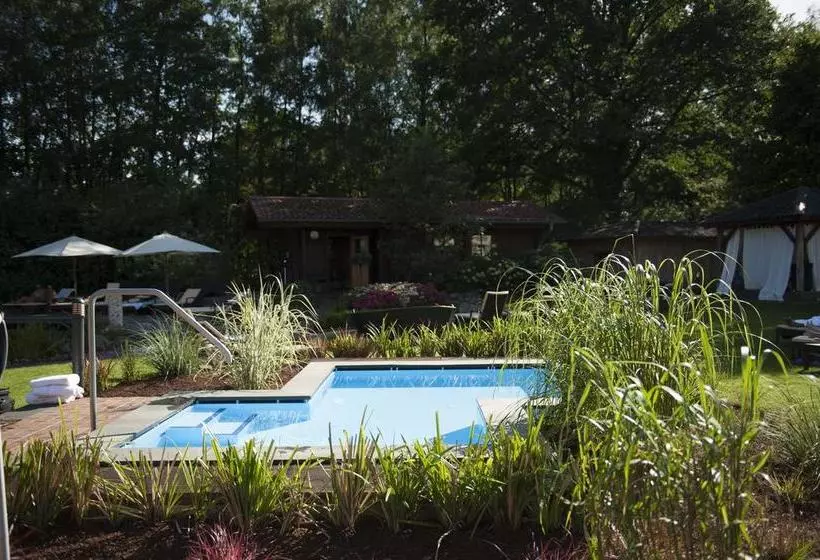 ホテル Gut Sternholz Spa