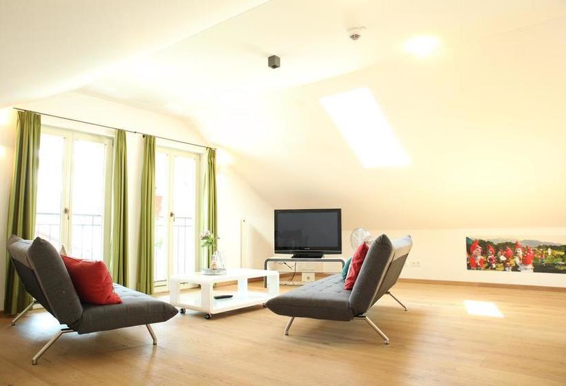 ホテル Hofwirt Neubeuern