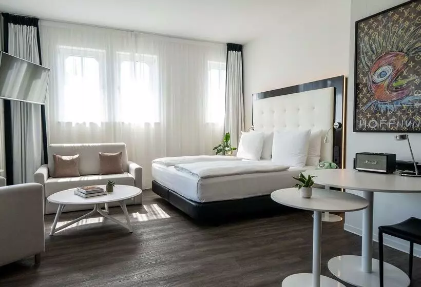 ホテル Innside By Meliá Leipzig