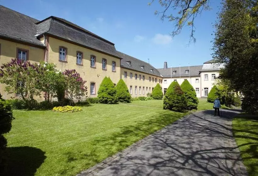 Hotelli Kloster Steinfeld Gästehaus
