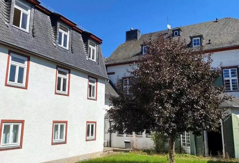 Hotelli Kloster Steinfeld Gästehaus