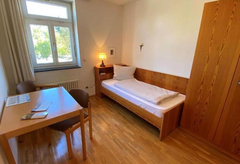 Отель Kloster Steinfeld Gästehaus