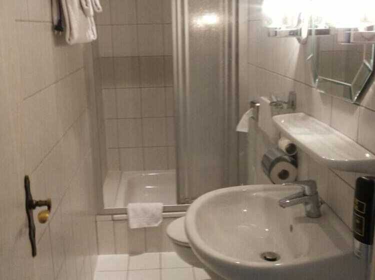 酒店 Plettenberger Hof