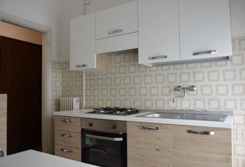 Отель Residence Poggio Al Lago