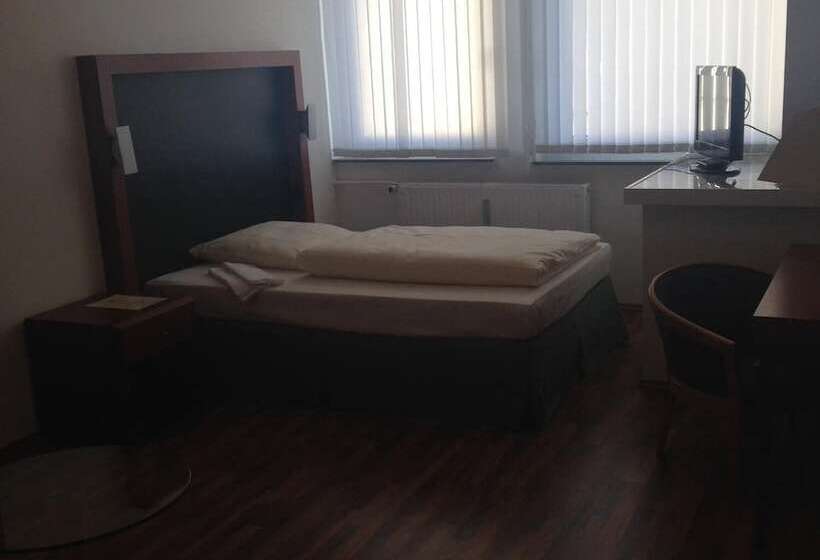 酒店 Porschepension