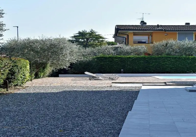 ホテル Residence Poggio Al Lago