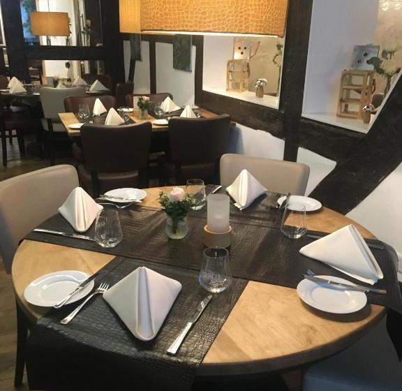 ホテル Ten Hoopen Restaurant Deele