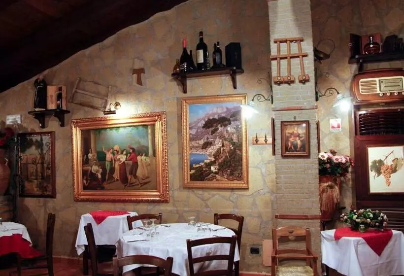 Hotelli Villa Clementina