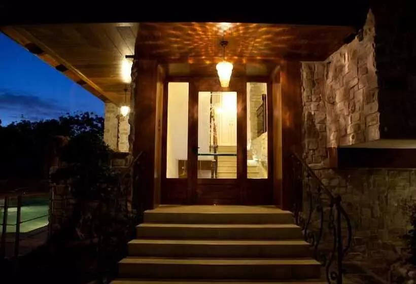 Hotelli Villa Clementina