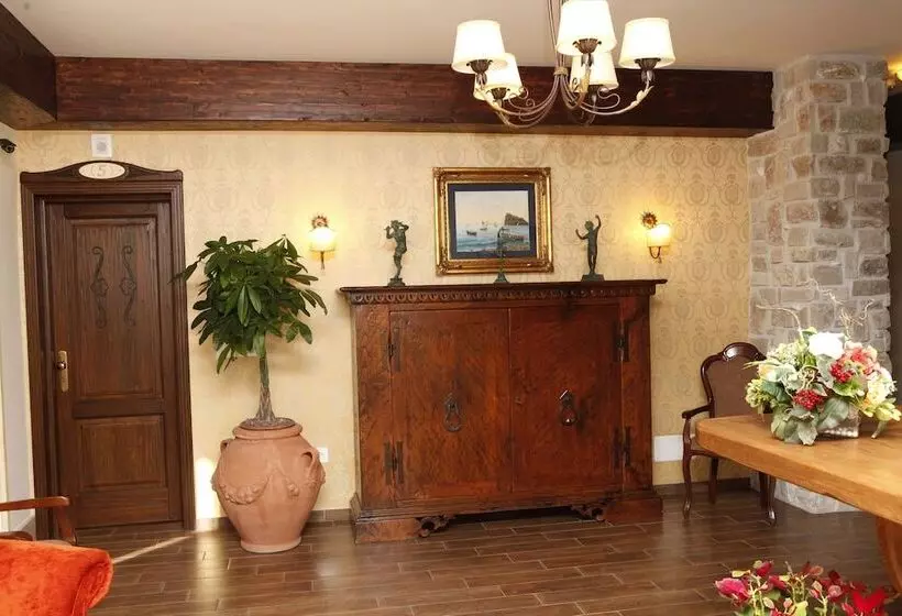 Hotelli Villa Clementina