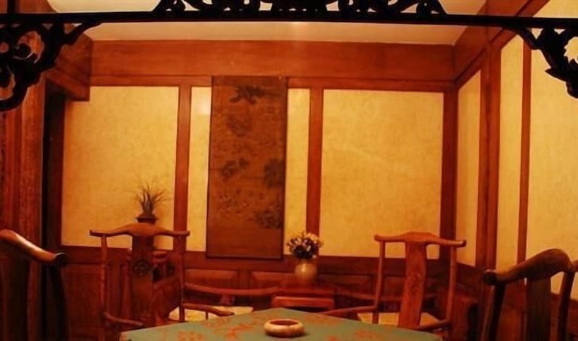 فندق 2418 Inn   Lijiang