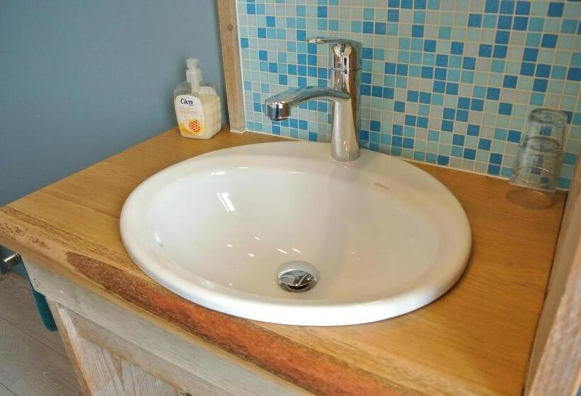 Отель Bed&breakfast Aan Strand