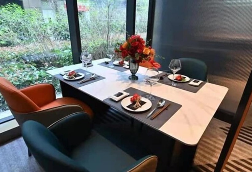 Evergreen Laurel Hotel, Shanghai