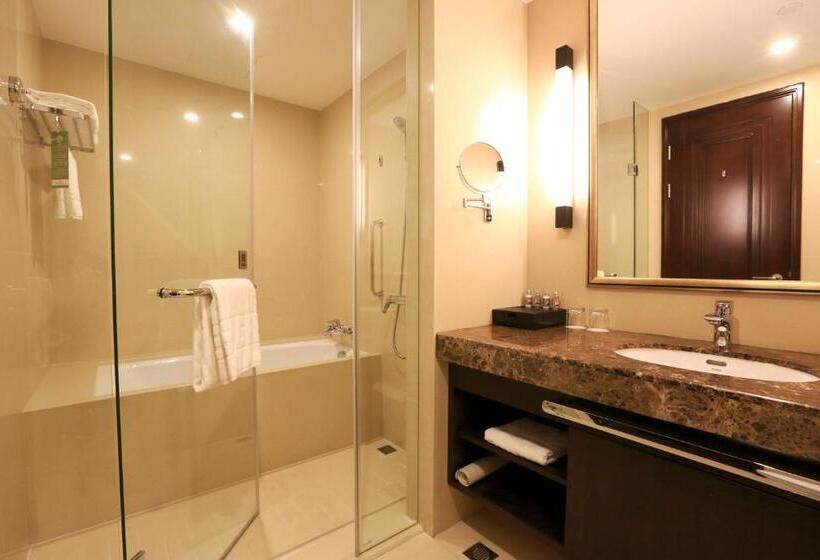 Evergreen Laurel Hotel, Shanghai