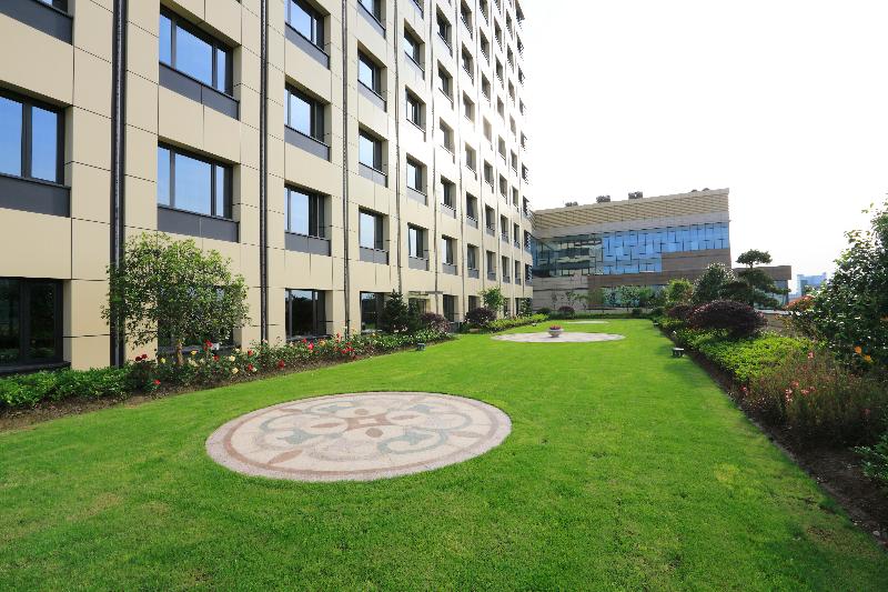 Evergreen Laurel Hotel, Shanghai