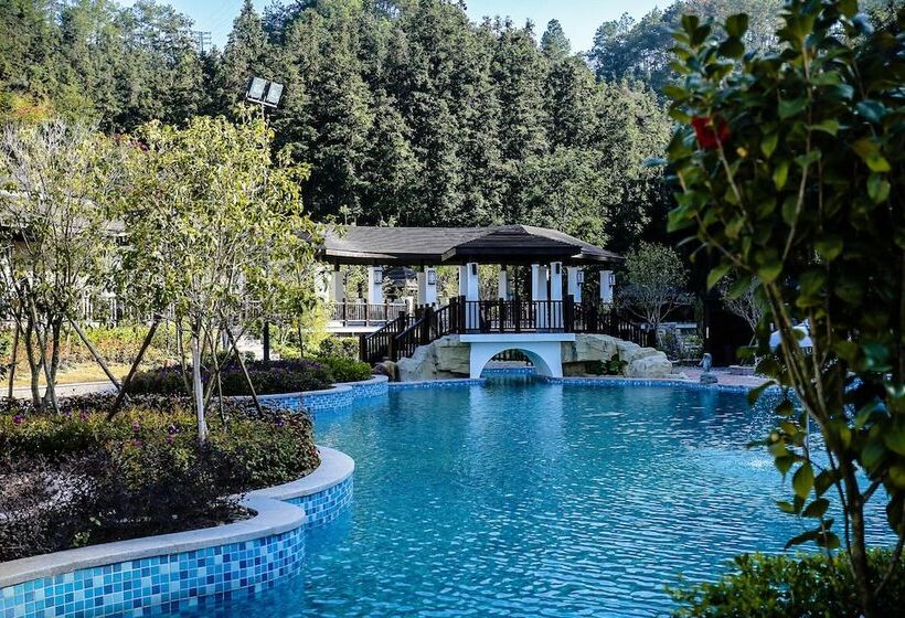 Отель Heyuan Mels Welton Evergreen Lake