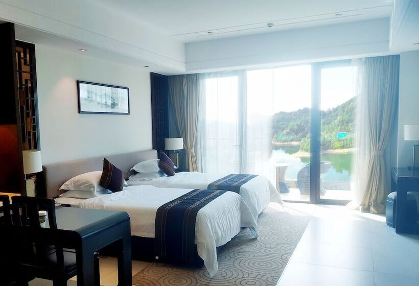 Отель Heyuan Mels Welton Evergreen Lake